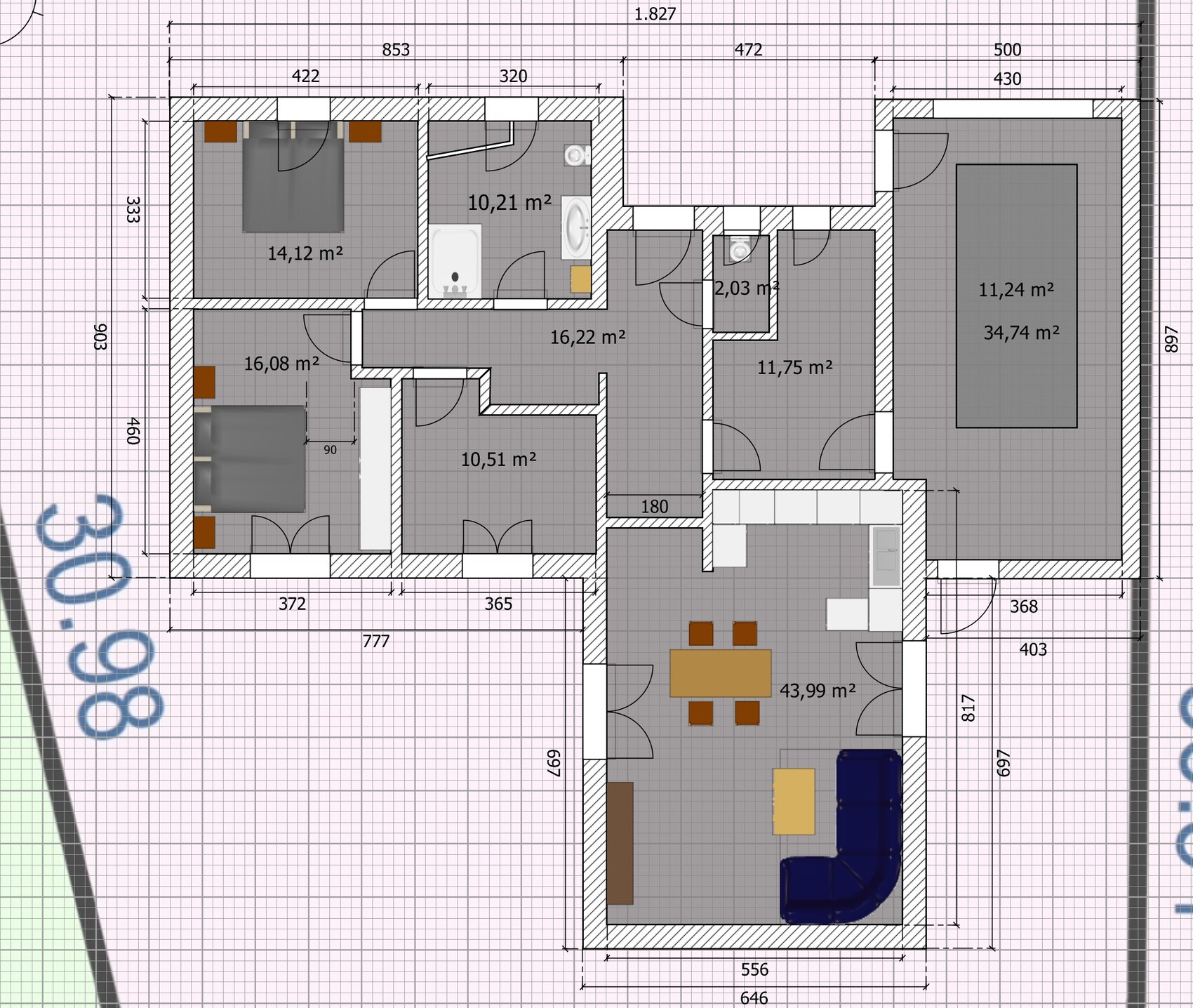 Floor plan of a house with kitchen, living room, bedrooms, bathroom, and hallways, area specifications in m².
