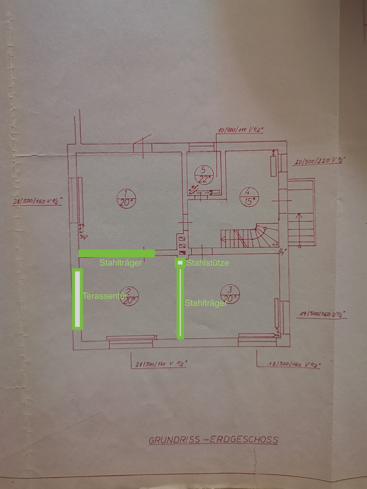 Ground floor plan with steel beams, steel columns and patio door.