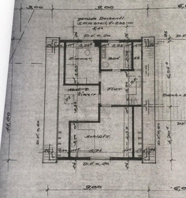 2D house floor plan with living room, bedroom, kitchen, and bathroom